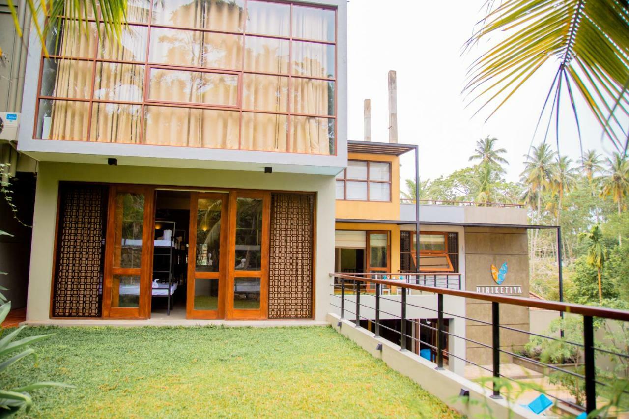Hiriketiya Beach Hostels Dickwella Exterior photo